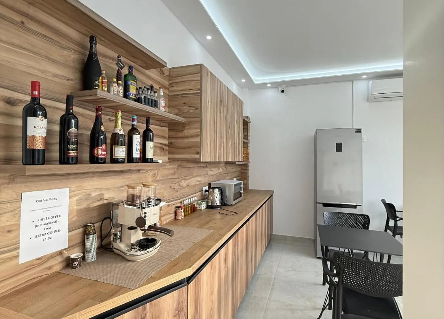 Villa Papa-Berat Hotel